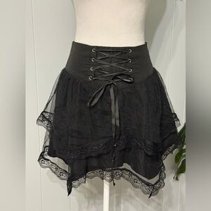 ROMWE lace trimmed miniskirt size 2